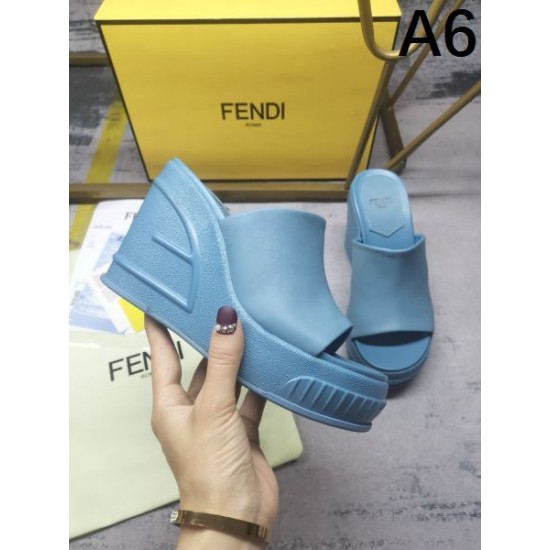 2024SS 雑誌にも人気掲載アイテム FENDI フェンデイ レディーススリッパ 2024SS 雑誌にも人気掲載アイテム FENDI フェンデイ レディーススリッパ