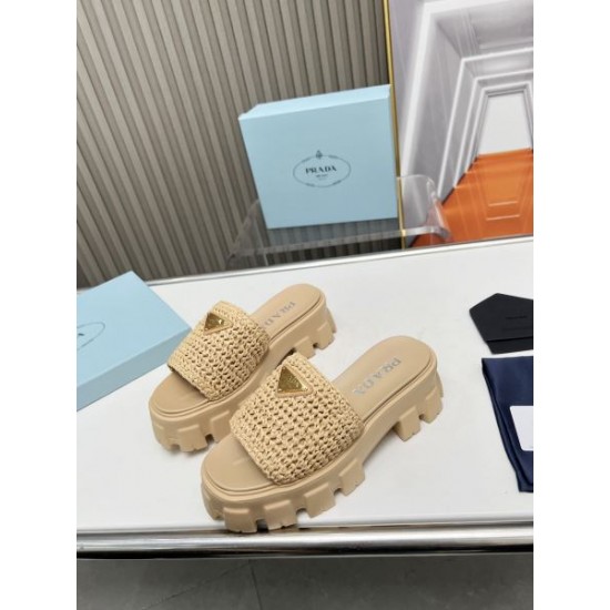 2024SS カジュアルスタイルを軽快に PRADA プラダ レディーススリッパ 2024SS カジュアルスタイルを軽快に PRADA プラダ レディーススリッパ