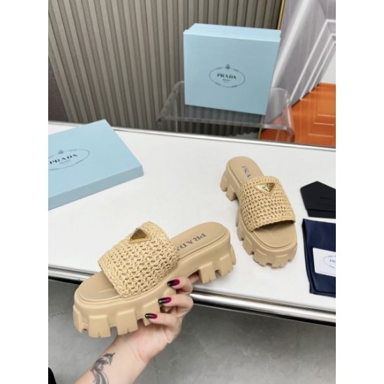 2024SS カジュアルスタイルを軽快に PRADA プラダ レディーススリッパ 2024SS カジュアルスタイルを軽快に PRADA プラダ レディーススリッパ