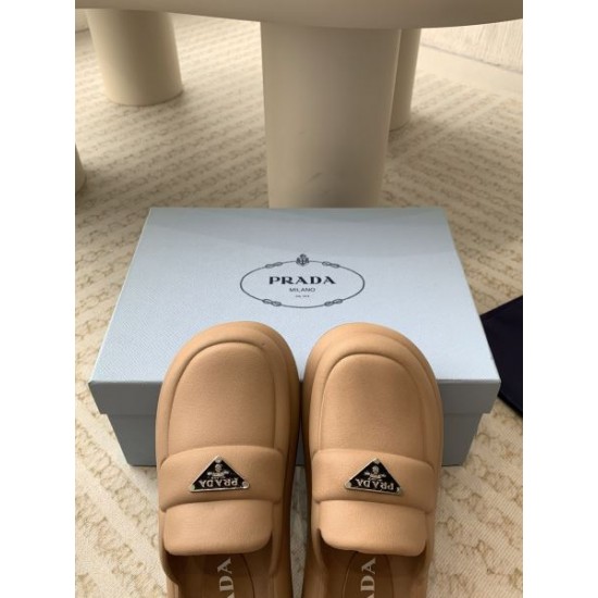 2024SS 上品ですっきり、好感度抜群 PRADA プラダ レディーススリッパ 2024SS 上品ですっきり、好感度抜群 PRADA プラダ レディーススリッパ