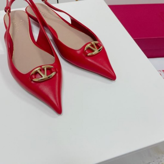 2024SS 抜群な新鮮度 VALENTINO ヴァレンティノ レディースサンダル
