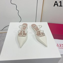 2024SS 抜群な通気性 VALENTINO ヴァレンティノ レディーススリッパ