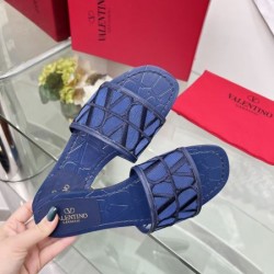 2024SS 色にも流行り VALENTINO ヴァレンティノ レディーススリッパ