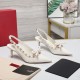 2024SS 春夏限定定番 VALENTINO ヴァレンティノ レディースサンダル 2024SS 春夏限定定番 VALENTINO ヴァレンティノ レディースサンダル
