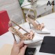2024SS 最新アイテム VALENTINO ヴァレンティノ レディースサンダル 2024SS 最新アイテム VALENTINO ヴァレンティノ レディースサンダル