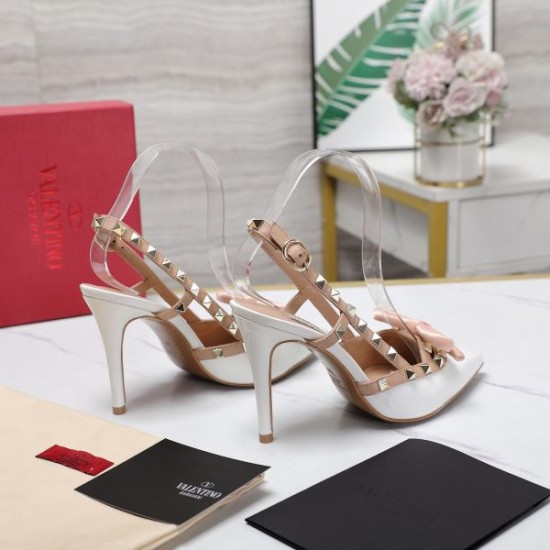 2024SS 最新アイテム VALENTINO ヴァレンティノ レディースサンダル 2024SS 最新アイテム VALENTINO ヴァレンティノ レディースサンダル