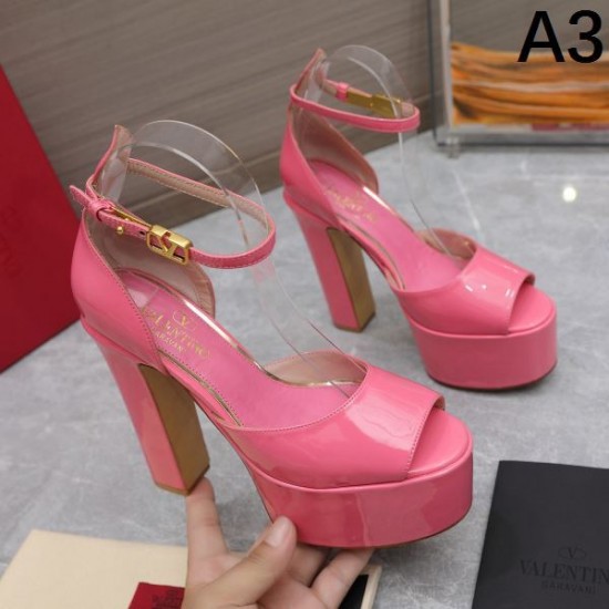 2024SS 洗練デザイン VALENTINO ヴァレンティノ レディースサンダル 2024SS 洗練デザイン VALENTINO ヴァレンティノ レディースサンダル