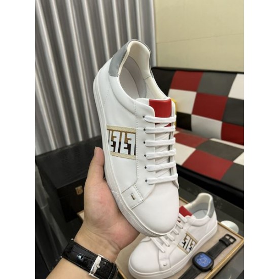 FENDI フェンデイ 人気の高さがうかがえ 2024SS メンズ用 カジュアルシューズ FENDI フェンデイ 人気の高さがうかがえ 2024SS メンズ用 カジュアルシューズ