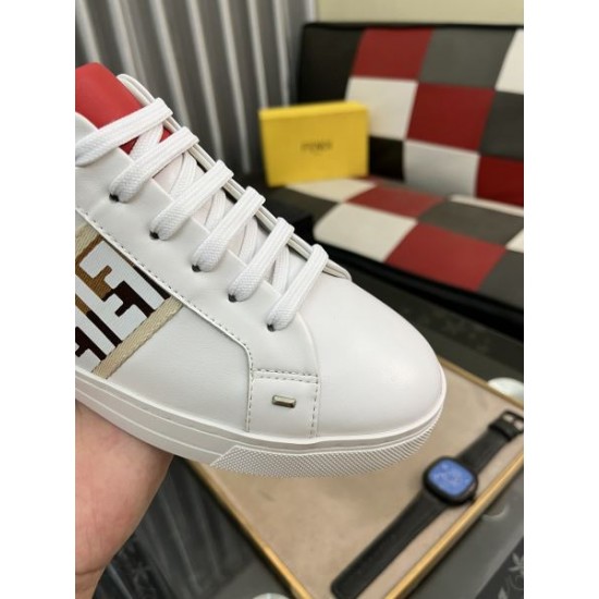 FENDI フェンデイ 人気の高さがうかがえ 2024SS メンズ用 カジュアルシューズ FENDI フェンデイ 人気の高さがうかがえ 2024SS メンズ用 カジュアルシューズ