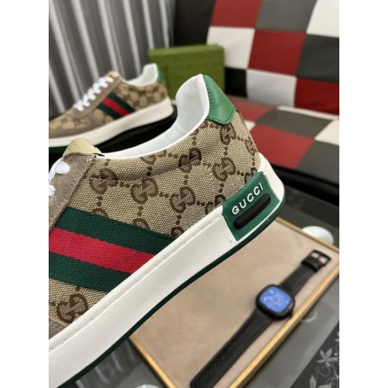 GUCCI グッチ 今季買い逃した人必見! 2024SS メンズ用 カジュアルシューズ GUCCI グッチ 今季買い逃した人必見! 2024SS メンズ用 カジュアルシューズ