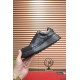 GUCCI グッチ 少量入荷☆限定モデル 2024SS メンズ用 カジュアルシューズ GUCCI グッチ 少量入荷☆限定モデル 2024SS メンズ用 カジュアルシューズ
