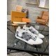 LOUIS VUITTON ルイヴィトン 人気No.1 2024SS メンズ用 カジュアルシューズ LOUIS VUITTON ルイヴィトン 人気No.1 2024SS メンズ用 カジュアルシューズ