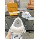 LOUIS VUITTON ルイヴィトン 一目惚れ 2024SS メンズ用 カジュアルシューズ LOUIS VUITTON ルイヴィトン 一目惚れ 2024SS メンズ用 カジュアルシューズ