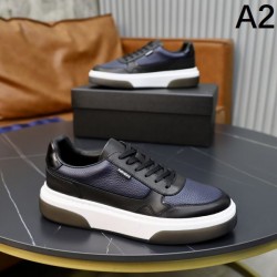 PRADA プラダ 希少！取り扱い店舗限定 2024SS メンズ用 カジュアルシューズ