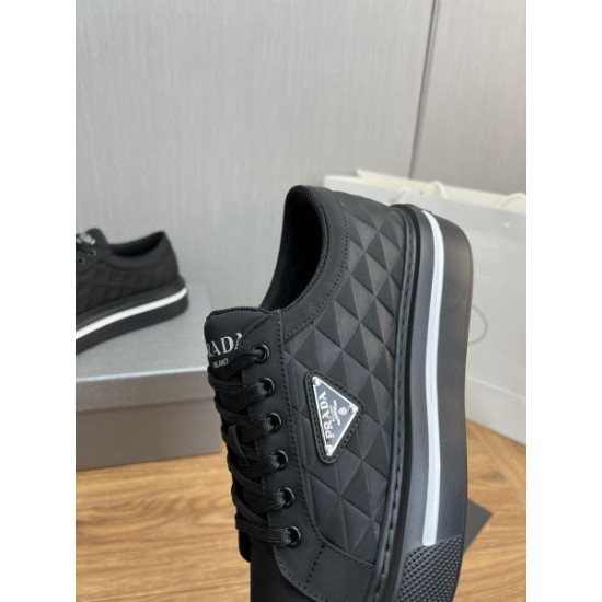 PRADA プラダ この時季だからお買い得 2024SS メンズ用 カジュアルシューズ PRADA プラダ この時季だからお買い得 2024SS メンズ用 カジュアルシューズ