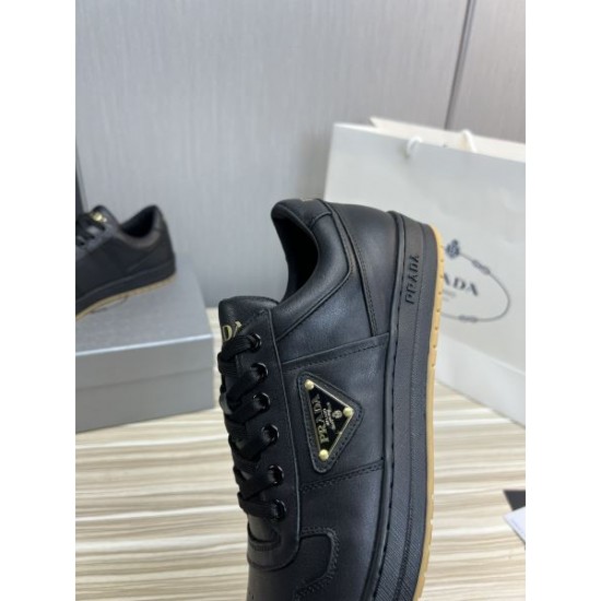 PRADA プラダ 新作セール価格でゲット 2024SS メンズ用 カジュアルシューズ