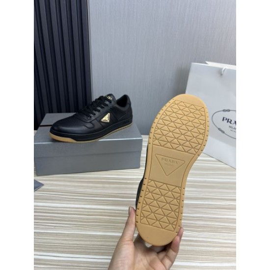 PRADA プラダ 新作セール価格でゲット 2024SS メンズ用 カジュアルシューズ