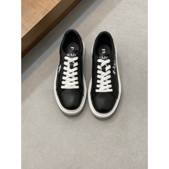 PRADA プラダ 日本でも大人気のモデル 2024SS メンズ用 カジュアルシューズ PRADA プラダ 日本でも大人気のモデル 2024SS メンズ用 カジュアルシューズ