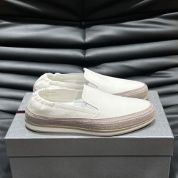 PRADA プラダ 今年も大活躍間違いなし 2024SS メンズ用 カジュアルシューズ