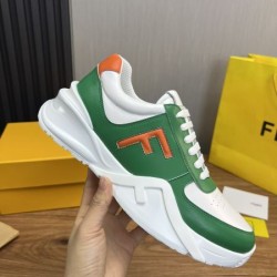 FENDI フェンデイ 素材感を引き出せるアイテム 2024SS メンズ用 スニーカー