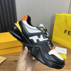 FENDI フェンデイ 海外でも若者たちに大人気な 2024SS メンズ用 スニーカー