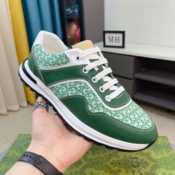 GUCCI グッチ 先シーズンに引き続き新品 2024SS メンズ用 スニーカー