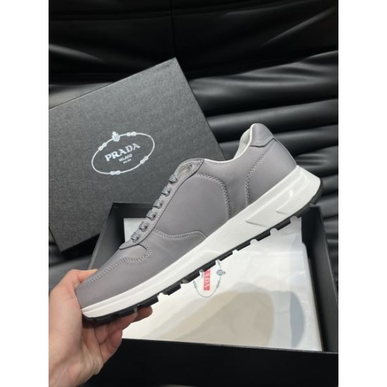 PRADA プラダ スタイルアップ見えなシンプル 2024SS メンズ用 スニーカー PRADA プラダ スタイルアップ見えなシンプル 2024SS メンズ用 スニーカー