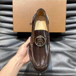 BURBERRY バーバリー リラックス感のある 2024SS メンズ用 ビジネスシューズ