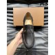 BURBERRY バーバリー 明るい雰囲気があり 2024SS メンズ用 ビジネスシューズ BURBERRY バーバリー 明るい雰囲気があり 2024SS メンズ用 ビジネスシューズ