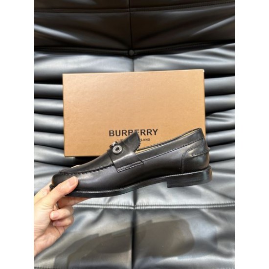 BURBERRY バーバリー 明るい雰囲気があり 2024SS メンズ用 ビジネスシューズ BURBERRY バーバリー 明るい雰囲気があり 2024SS メンズ用 ビジネスシューズ