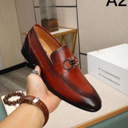FERRAGAMO サルヴァトーレ フェラガモ 大変お買得 2024SS メンズ用 ビジネスシューズ