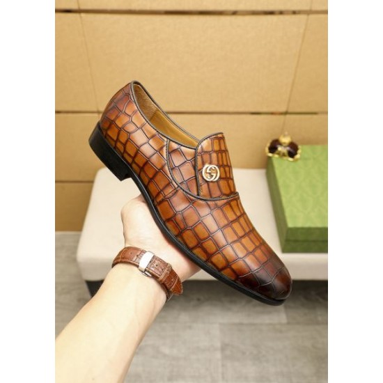 GUCCI グッチ 一流の憧れブランド 2024SS メンズ用 ビジネスシューズ GUCCI グッチ 一流の憧れブランド 2024SS メンズ用 ビジネスシューズ