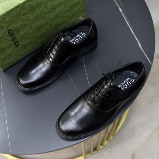 GUCCI グッチ 海外限定モデル新作 2024SS メンズ用 ビジネスシューズ GUCCI グッチ 海外限定モデル新作 2024SS メンズ用 ビジネスシューズ