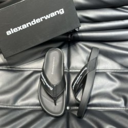ALEXANDER WANG アレキサンダーワン 春夏の必需アイテム 2024SS メンズ用 スリッパ