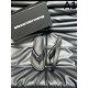 ALEXANDER WANG アレキサンダーワン 春夏の必需アイテム 2024SS メンズ用 スリッパ ALEXANDER WANG アレキサンダーワン 春夏の必需アイテム 2024SS メンズ用 スリッパ