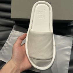 BALENCIAGA バレンシアガ 人気セール100%新品 2024SS メンズ用 スリッパ