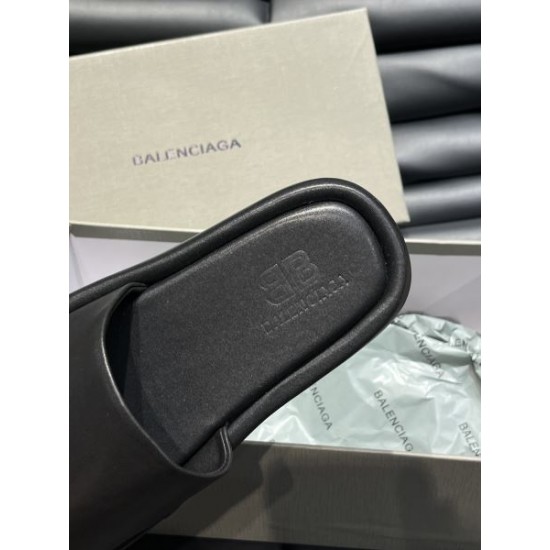 BALENCIAGA バレンシアガ 人気セール100%新品 2024SS メンズ用 スリッパ
