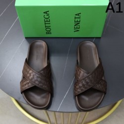 BOTTEGA VENETA ボッテガヴェネタ 鮮やかな春夏らしい 2024SS メンズ用 スリッパ