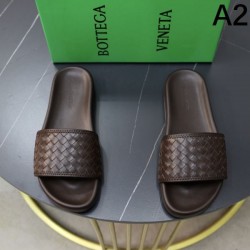 BOTTEGA VENETA ボッテガヴェネタ カジュアル感を出す 2024SS メンズ用 スリッパ