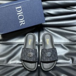 DIOR ディオール 日本でも根強い人気のブランド 2024SS メンズ用 スリッパ