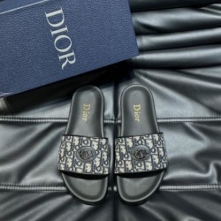 DIOR ディオール 日本でも根強い人気のブランド 2024SS メンズ用 スリッパ