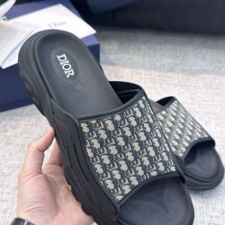 DIOR ディオール 手持ち在庫あり海外セレブ愛用 2024SS メンズ用 スリッパ