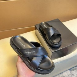 DIOR ディオール 新しい姿を演出できる夏季新作 2024SS メンズ用 スリッパ