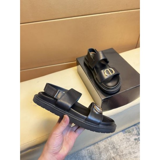DIOR ディオール 今シーズンのトレンドアイテム 2024SS メンズ用 スリッパ DIOR ディオール 今シーズンのトレンドアイテム 2024SS メンズ用 スリッパ