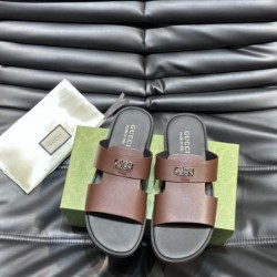 GUCCI グッチ 最新先取りおしゃれなロゴ入り 2024SS メンズ用 スリッパ