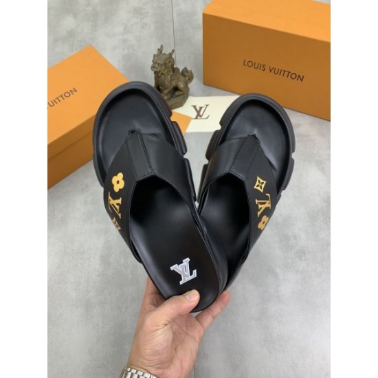 LOUIS VUITTON ルイヴィトン 今季のベスト新作 2024SS メンズ用 スリッパ LOUIS VUITTON ルイヴィトン 今季のベスト新作 2024SS メンズ用 スリッパ