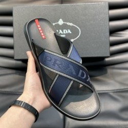 PRADA プラダ おしゃれに見せるキーワード 2024SS メンズ用 スリッパ