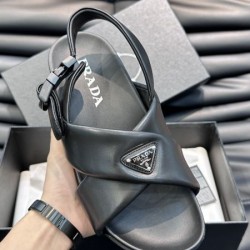 PRADA プラダ 数年愛用しても人気アイテム 2024SS メンズ用 スリッパ