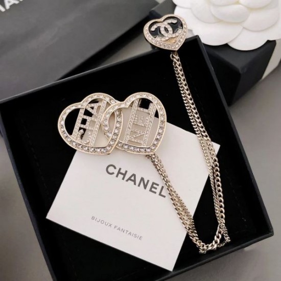 争奪戦必至!絶対チェックしたい 2024SS ブローチ CHANEL シャネル 争奪戦必至!絶対チェックしたい 2024SS ブローチ CHANEL シャネル