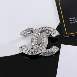 争奪戦必至！絶対チェックしたい 2024SS ブローチ CHANEL シャネル